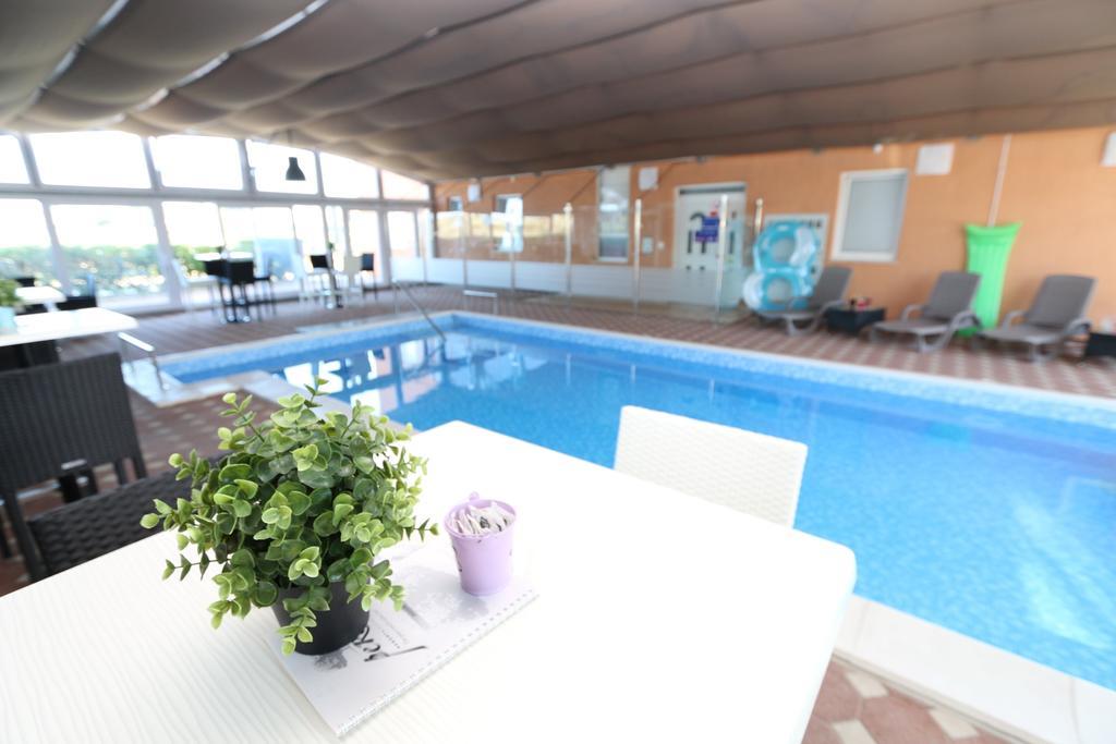 Apartments Peris Resort 노바야 외부 사진